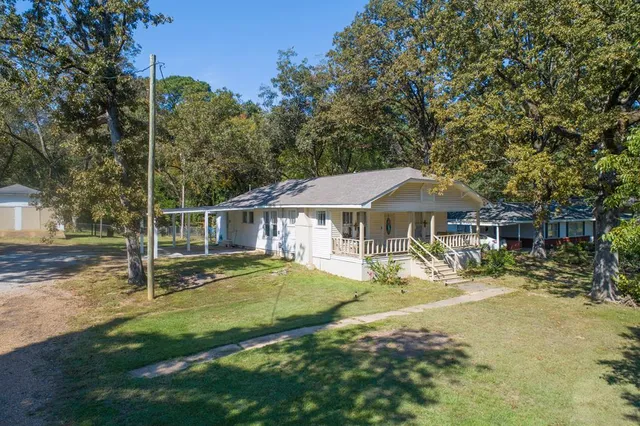 209 N  Pontotoc Rd, Bruce, MS 38915
