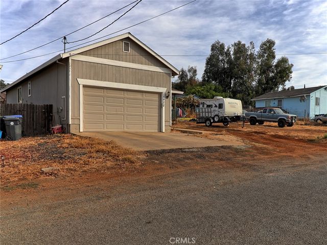 15922 39th Ave, Clearlake, CA 95422