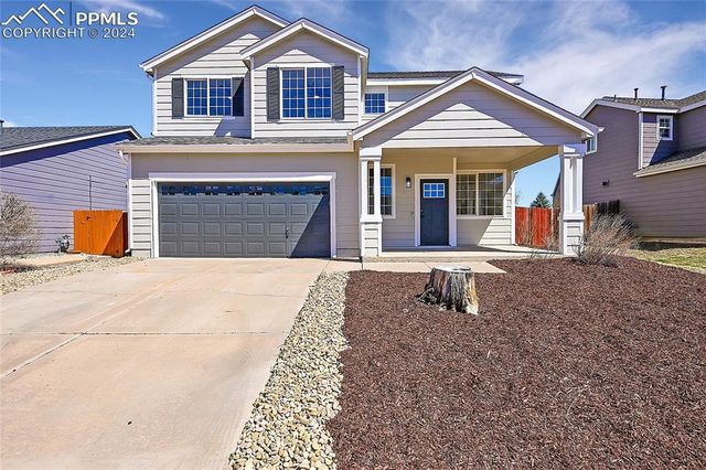 1053 Swayback Dr, Fountain, CO 80817
