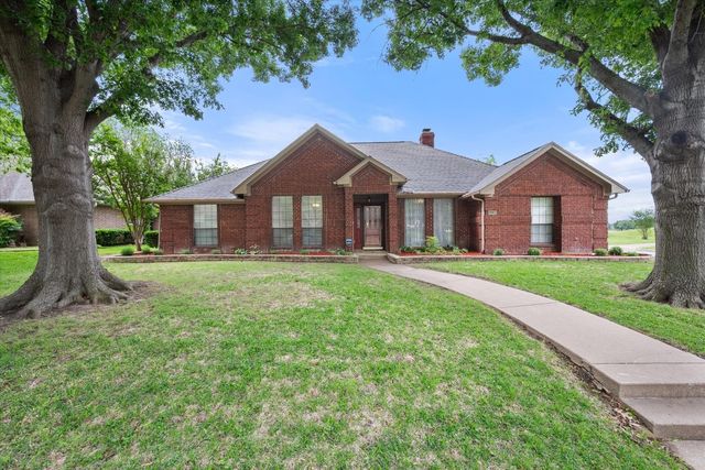 1308 New Haven Dr, Mansfield, TX 76063