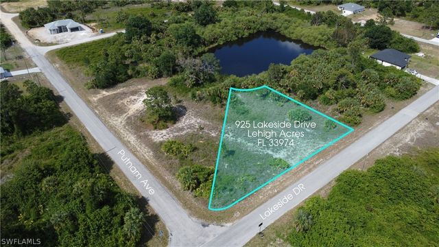925 Lakeside Dr, Lehigh Acres, FL 33974