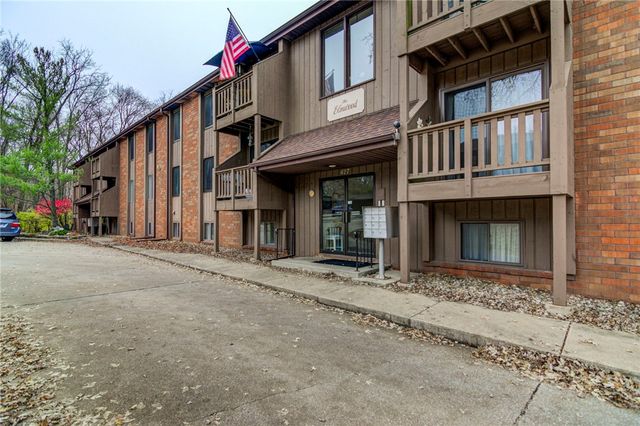 427 Woodside Trl #13, Decatur, IL 62521