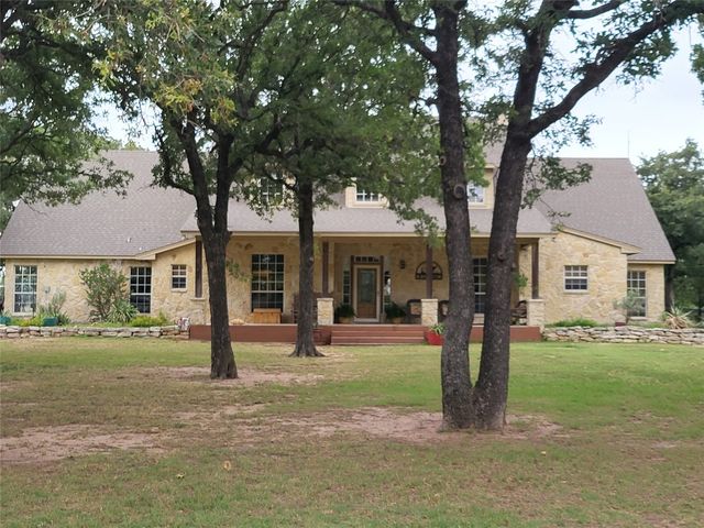 1142 County Road 1886, Sunset, TX 76270