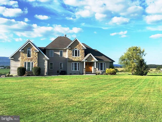 145 Summit Dr, Centre Hall, PA 16828