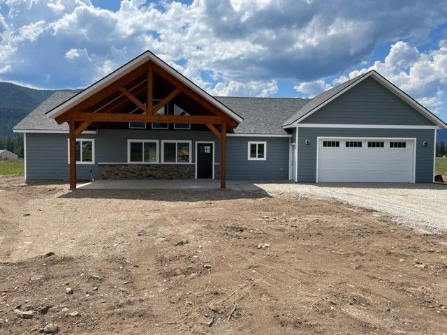 4 Tomahawk Ct, Thompson Falls, MT 59873