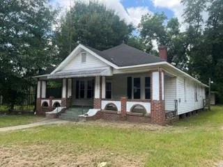 1405 14th Ct, Phenix City, AL 36867