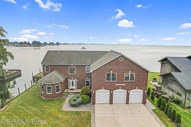 7953 Bouvier Bay Rd, Ira, MI 48023