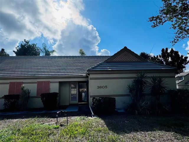 3605 57th Avenue Dr W, Bradenton, FL 34210