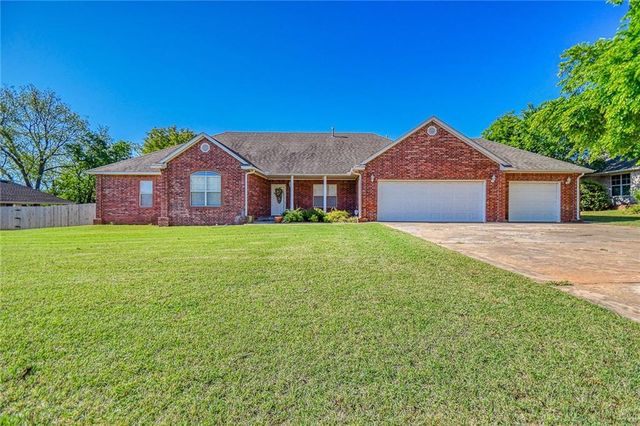 638 Williams St, Purcell, OK 73080