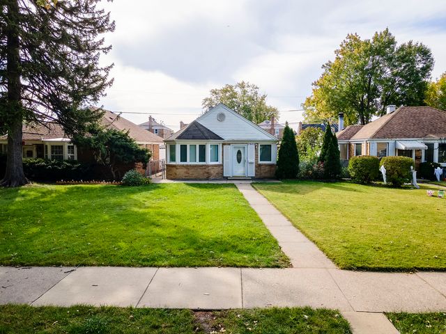 7929 W  Barry Ave, Elmwood Park, IL 60707