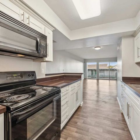 2445 Shoreline Dr #329, Alameda, CA 94501