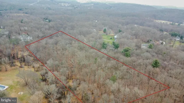 18657 Middletown Rd, Parkton, MD 21120