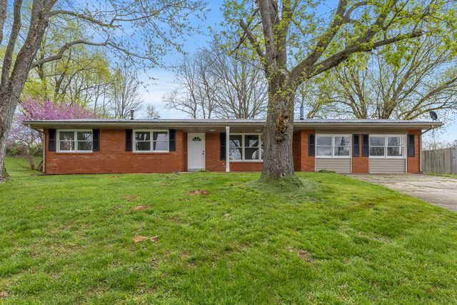 1091 Iroquois Dr, Mount Sterling, KY 40353