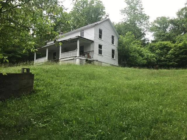 3070 Plank Rd, Natural Bridge, VA 24578