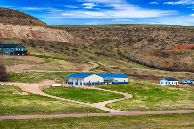 36 Buffalo Run Rd, Belt, MT 59412