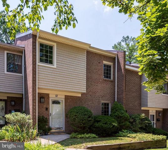 12 Gentry Ct, Annapolis, MD 21403