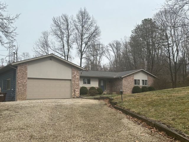 439 Meadowview Dr, Northfield, OH 44067