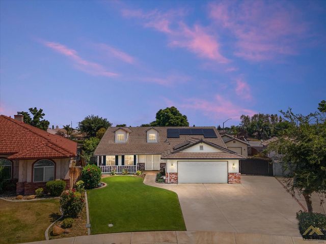 3306 Cathedral Rose Ave, Bakersfield, CA 93313