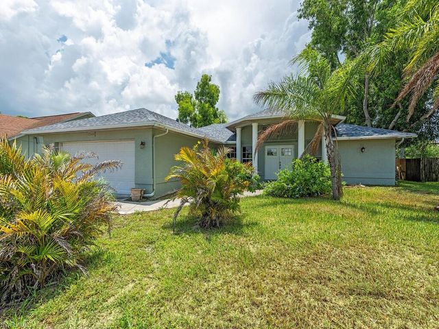 17149 Oriole Rd, Fort Myers, FL 33967