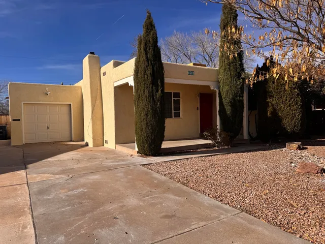 1519 Solano Dr NE, Albuquerque, NM 87110