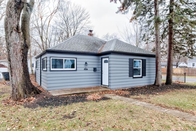 1710 Woodward Hts #1, Ferndale, MI 48220