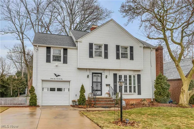 3971 Wooster Rd, Fairview Park, OH 44126