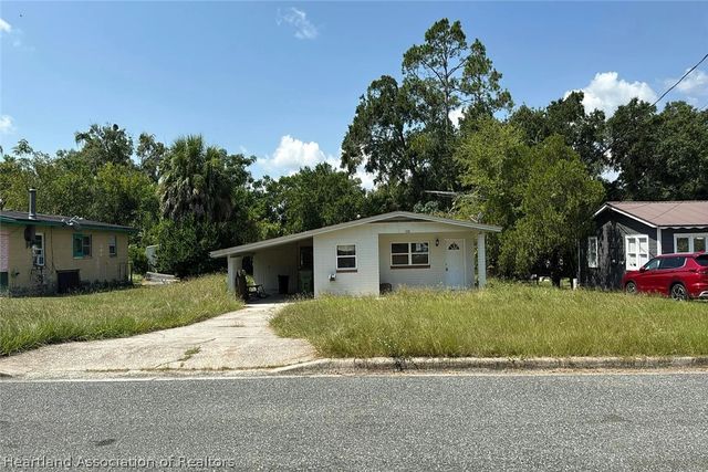 1310 Cleveland Ave, Palatka, FL 32177