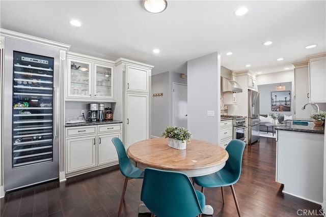 11 Shadowleaf, Irvine, CA 92614