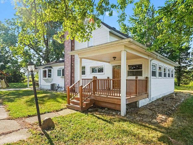 11484 Dennison Rd, Milan, MI 48160