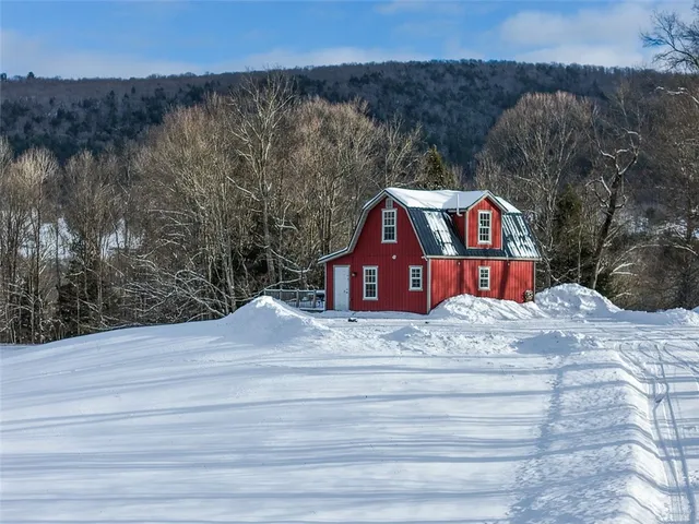 698 State Highway 166 Rd, Cooperstown, NY 13326