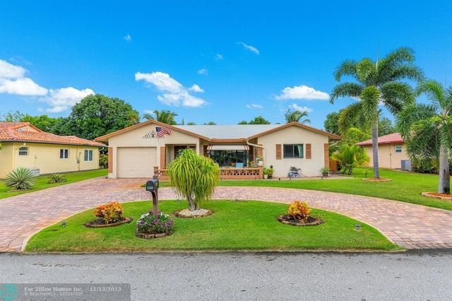 7002 NW 92nd Ave, Tamarac, FL 33321