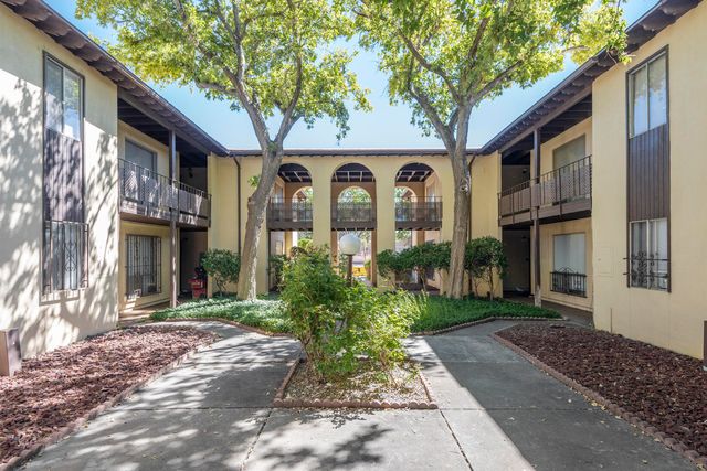 1601 Pennsylvania St   NE #Z29, Albuquerque, NM 87110
