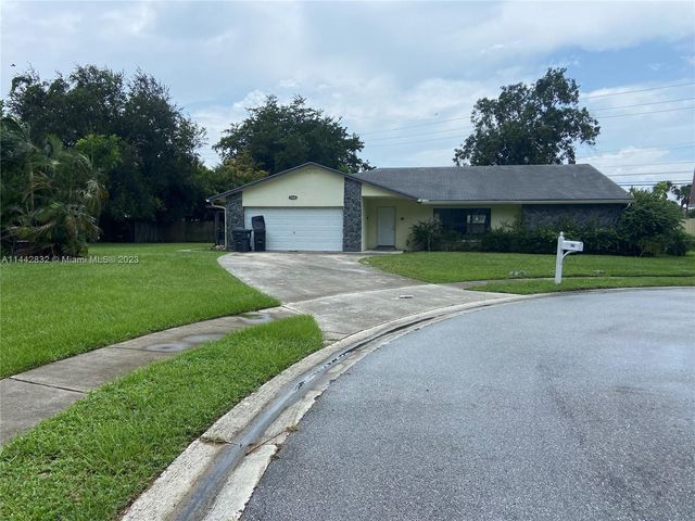 5980 Coy Glen Way, Lake Worth, FL 33463