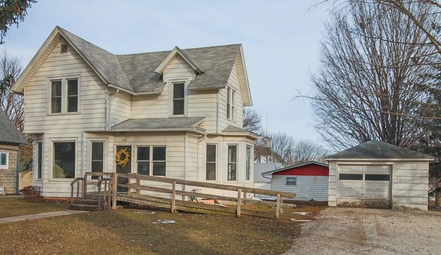 256 Gold St S, Wykoff, MN 55990