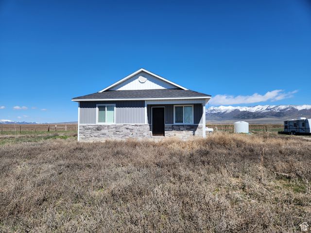 3335 W  2000 N, Malad City, ID 83252