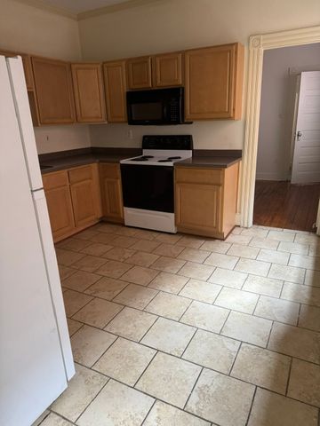 200 W  Broad St #302, Richmond, VA 23220