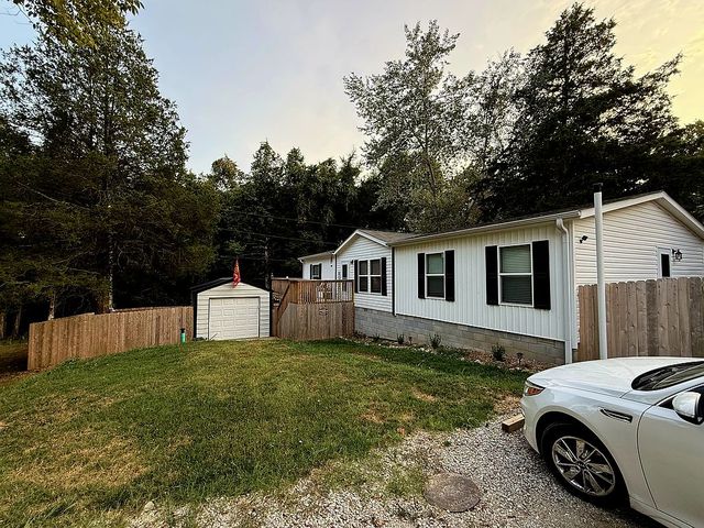237 Beaver Creek Dr, Kissee Mills, MO 65680