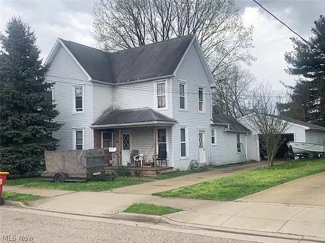207 Thomas St, Minerva, OH 44657