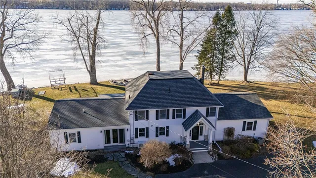 4368 E  Lake Rd, Livonia, NY 14487