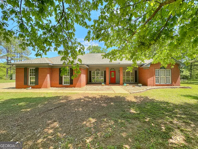 423 Gabbettville Rd, Lagrange, GA 30240