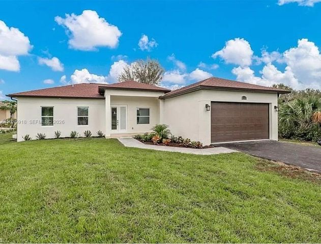 3642 32nd Ave SE, Naples, FL 34117