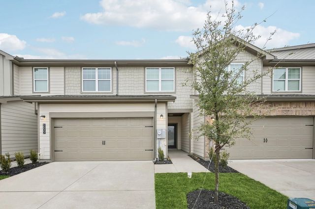 206 Pourtales Ln, Cedar Hill, TX 75104