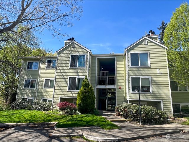 975 Aberdeen Avenue NE UNIT L102, Renton, WA 98056