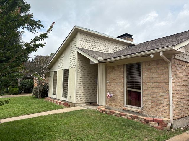 21430 Park Brook Dr, Katy, TX 77450