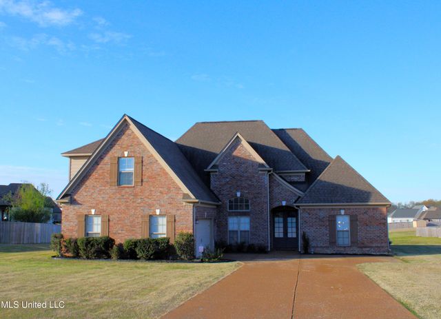 3925 Marcia Louise Dr, Southaven, MS 38672