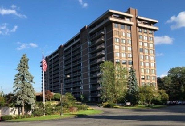 1212 Ferncroft Towers #1212, Middleton, MA 01949