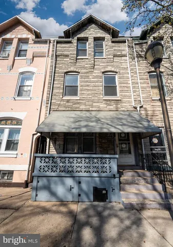 348 S  4th St, Reading, PA 19602