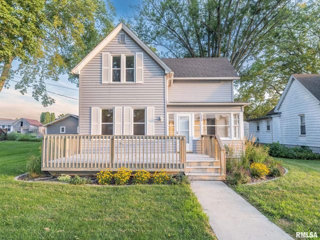 304 E  Jefferson St, Tremont, IL 61568