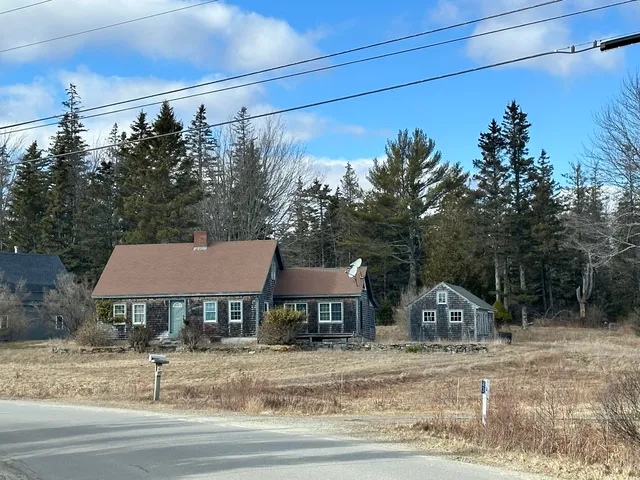 47 Ridge Road, Saint George, ME 04860