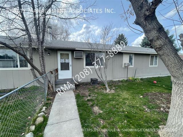 1006 Sunset Ave, Caldwell, ID 83605